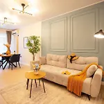 Ravsea Luxury In Odyssey Spa&pool-parking 马马亚