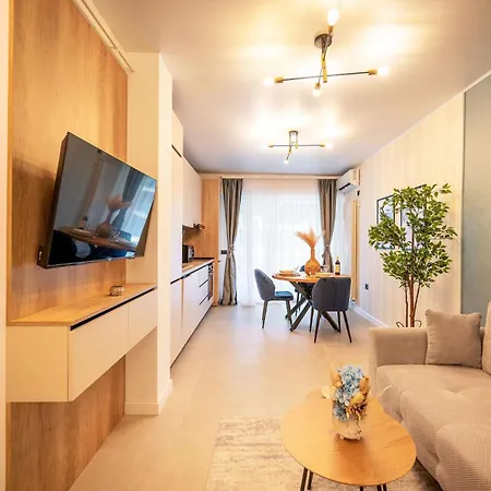 Ravsea Luxury In Odyssey Spa&pool-parking 马马亚
