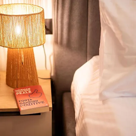 Ravsea Luxury In Odyssey Spa&pool-parking * Mamaia