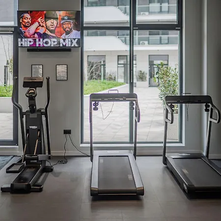 Ravsea Luxury In Odyssey Spa&pool-parking