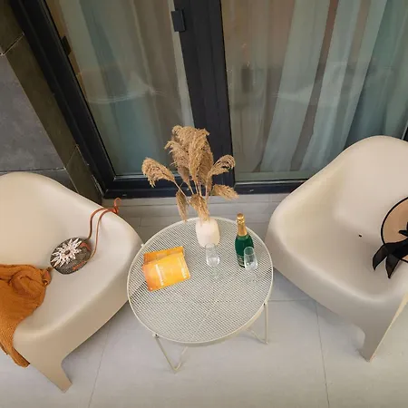 Ravsea Luxury In Odyssey Spa&pool-parking アパート ママイア